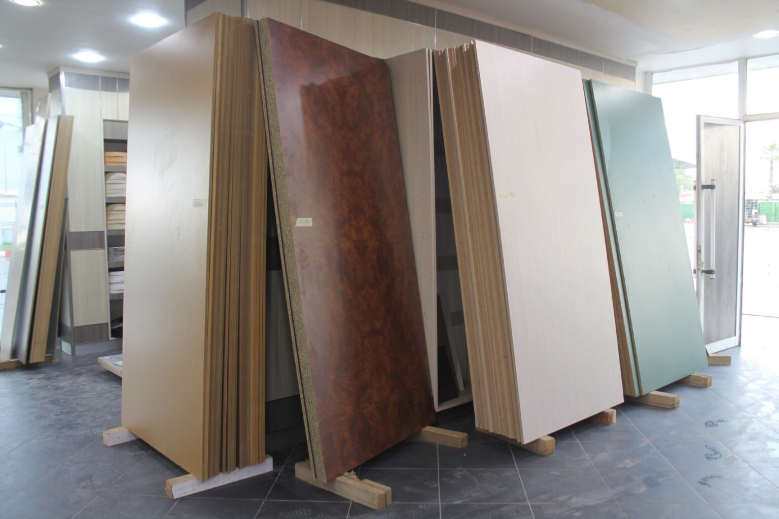 PROMELAMINE – Panneaux MDF mélaminés – Panneaux Agglomérés – Revêtement ...